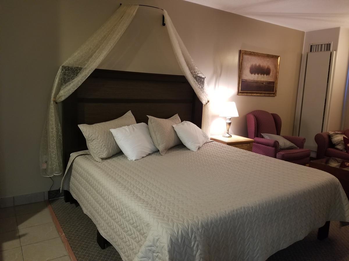Knights Inn Woodstock Zewnętrze zdjęcie