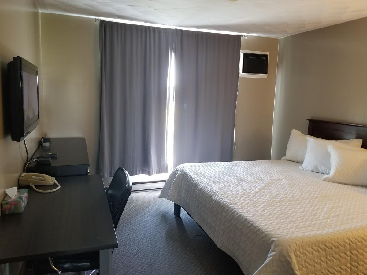 Knights Inn Woodstock Zewnętrze zdjęcie